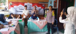 Cooling System Jelang Pemilu 2024, Polsek Jatiasih Sambang ke Warga RW 05 Kp. Jatikramat Kaum Jatiasih