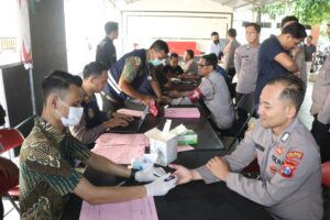 Siap Amankan Pemilu 2024, Ratusan Personel Polres Trenggalek Ikuti Skrining Kesehatan