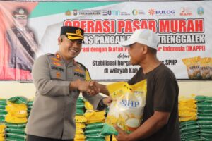 Gelar Operasi Pasar Murah Bersama IKAPPI, Polres Trenggalek Siapkan 2 Ton Beras