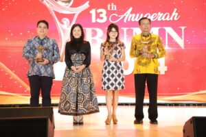 KAI Raih Penghargaan Perusahaan BUMN dengan Inovasi Bisnis Perusahaan Terbaik dan Strategi Pertumbuhan Perusahaan Terbaik