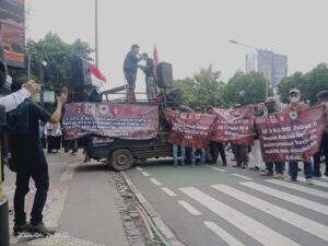 Aktivis Mahasiswa Bersama Masyarakat Geruduk Kemendagri Tolak Dani Ramdan Jabat PJ bupati Ke empat Kali nya