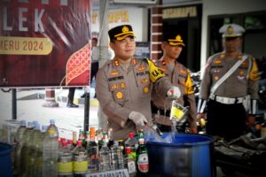Polres Trenggalek Musnahkan Ribuan Liter Miras dan Narkoba Pada Acara Operasi Ketupat Semeru 2024