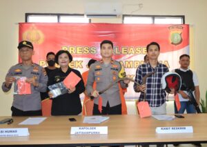 Dua Pelaku Perampasan Sepeda Motor Bersenjata Tajam Berhasil Diamankan Polsek Jatisampurna