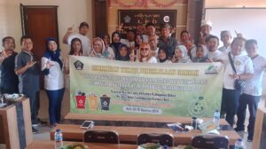 DLH Kabupaten Blitar Bimtek Dan Studi Lapangan Dalam Pengelolaan Sampah Bersama YKCA Blitar