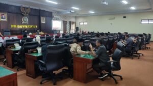 DPRD Trenggalek Gelar Rapat Paripurna, Bahas Pandangan Umum Fraksi Terhadap Raperda Perubahan APBD 2024