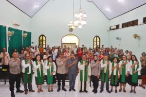 Polres Trenggalek Gelar Cooling System Bersama Jemaat GKJW