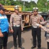 Satuan Lalulintas Polres Metro Bekasi Kota Memberikan Sosialisasi Over Dimension dan Over Loading Gerbang Tol Timur