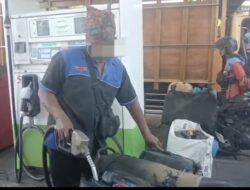 Diduga Praktik Pembelian BBM  memakai Derigen di SPBU 34.41322 Karawang sudah menjamur