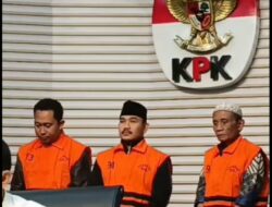 OTT KPK tetapkan Tersangka Bupati Bekasi dan Ayahnya :Terima Suap Ijon Proyek