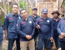 Forum Rogojampi Bersatu (FRB), Gelar Aksi Bedah Rumah Mbah Arapah Warga Lansia Hidup Sebatangkara