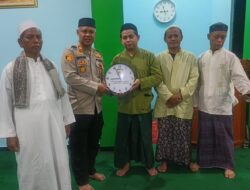 TARAWIH KELILING POLSEK BEKASI BARAT – JEMAAH KRANJI SERU MERIAHKAN SILATURAHMI & GERAKAN CEGAH TAWURAN