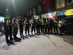 SINERGI TNI-POLRI GERUDUG POLSEK BEKASI BARAT – PATROLI GABUNGAN JAGA AMAN, CEGAH TAWURAN DAN GANGGUAN KAMTIBMAS