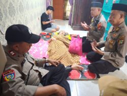 Jumat Berkah Ramadhan: Polsek Bekasi Barat Hadir di Tengah Warga Sakit Menahun, Bukan Seragam yang Datang tapi Hati yang Peduli