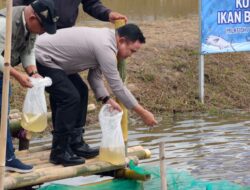 Menjaga Ketahanan Pangan: Polda Metro Jaya Tebar  37 Ribu Benih Ikan di Muara Gembong