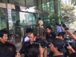 ATURAN DIPIJAK, RAKYAT DITIPU! Pejabat Bagian Umum Pemkab Bekasi Sengaja Hilangkan Transparansi Proyek