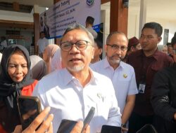 Menko Pangan RI Zulkifli Hasan Tinjau Kampung Nelayan di Kelurahan Lateng Banyuwangi,Tingkatkan Daya Tawar Ikan Tangkapan Nelayan