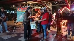 Wawali Elim Tyu Samba dan Heri Nugroho Berdonasi di Konser Amal Yeni “Cempluk” di KM 0 Kota Blitar