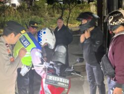 Antisipasi Tawuran & Kejahatan Jalanan,Polsek Bekasi Barat Gelar Razia Stasioner dan Patroli Mobile di Titik Rawan