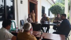 PERKUAT SINERGI KAMTIBMAS, Polsek Cikarang Pusat Sambangi Desa Pasirtanjung, Imbau Warga Waspada Kejahatan 3C