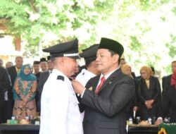 Bupati Subandi Lantik 80 Kades Sidoarjo, Tekankan Digitalisasi dan Transparansi Anggaran