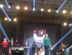 Simple Band Meriahkan Hari Keempat Bazar Blitar Djadoel 2026 dengan Nuansa Pop Kreatif Era 80-an