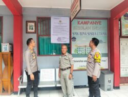 Jaga Pelajar: Kapolsek Bekasi Barat Pasang Banner Maklumat di SMK Bina Siswa Utama, Lindungi Siswa dari Provokasi Aksi Berbahaya