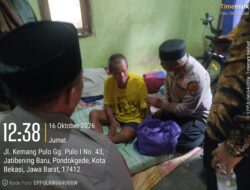 Hadir Lebih Dekat, Kapolsek Pondok Gede Jenguk Lansia dan Warga Sakit di Jatibening Baru